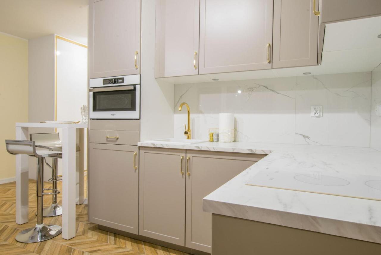 Central Apartments Goleniow Luxury ภายนอก รูปภาพ